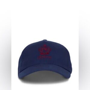 Balmain
crest-embellished baseball cap